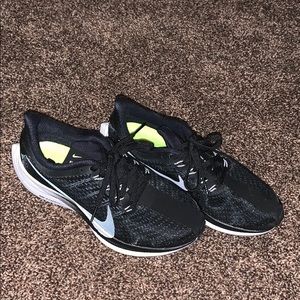 Nike Pegasus zoom size 6.5